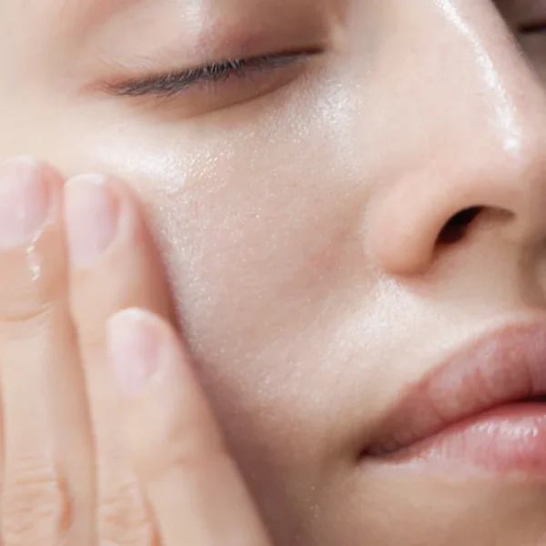 Sensitive skin cleansing oil